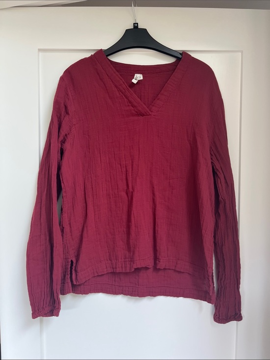 Pact Tops - Pact Organic S Women’s V-Neck Long Sleeve Top in Deep Wine Red